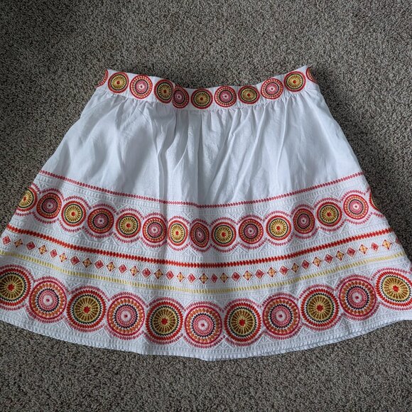 Boden Dresses & Skirts - EUC Linen Boden Embroidered Skirt US 16/18